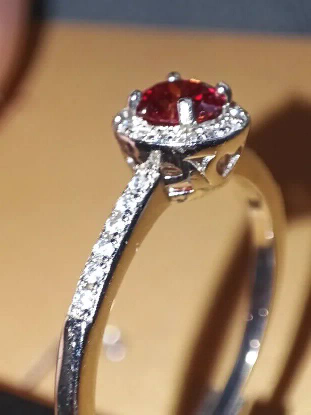 S925 Srebrni Prsten s Crvenim Mojsanit Dijamantom 0,5CT/5mm