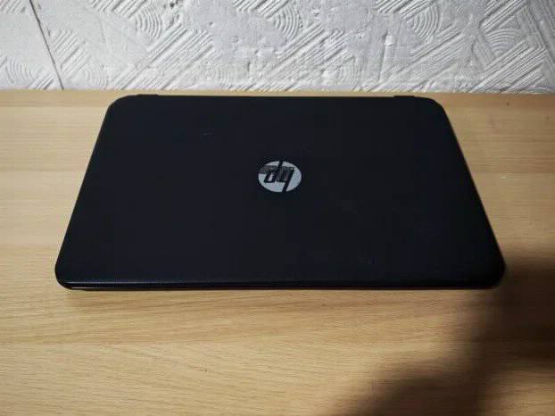 Hp 15 E1 6gen 4gb 500gb 15.6 Ati