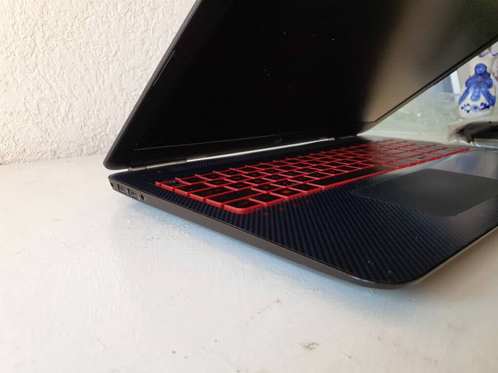 HP Omen Gaming Laptop - i7, 16GB RAM, GTX 1050