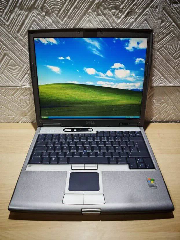 RETRO Dell D610 Comport Lpt port Windows Xp