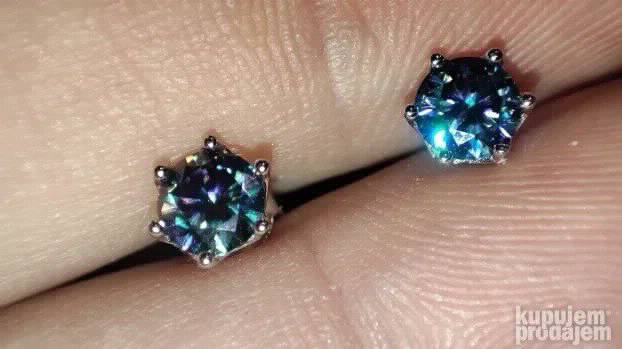S925 Srebrne mindjuse Mojsanit Dijamanti PURPLE 5mm/0,5 CT