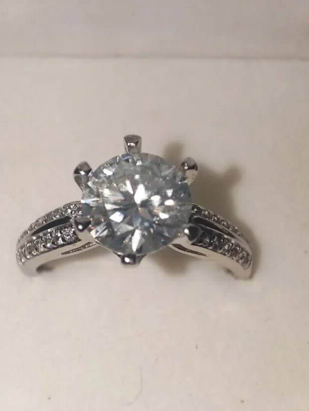S925 Srebro/Platina - Prsten 2CT/8mm Mojsanit Dijamant