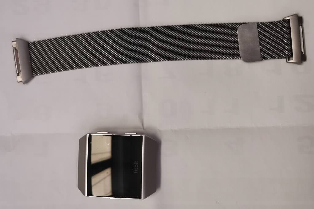 Fitbit Zip Ionic FB503 - Čitajte Opis!