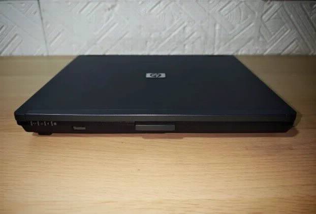 RETRO HP NC4200 1gb 60gb windows xp