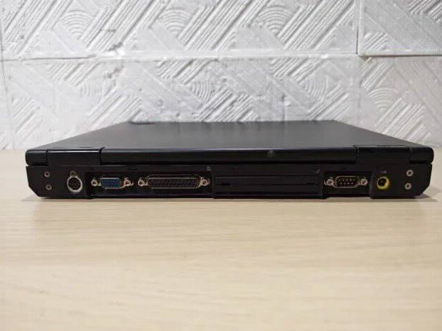 RETRO ibm 600e P2 400mhz 192 ram 4gb disk com lpt windows 98