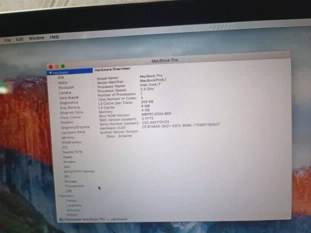 Macbook Pro 15inch i7 4gb 500gb El capitan