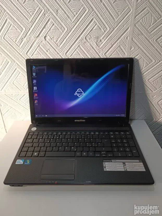 Emachines 15.6 intel 3gb 320 gb