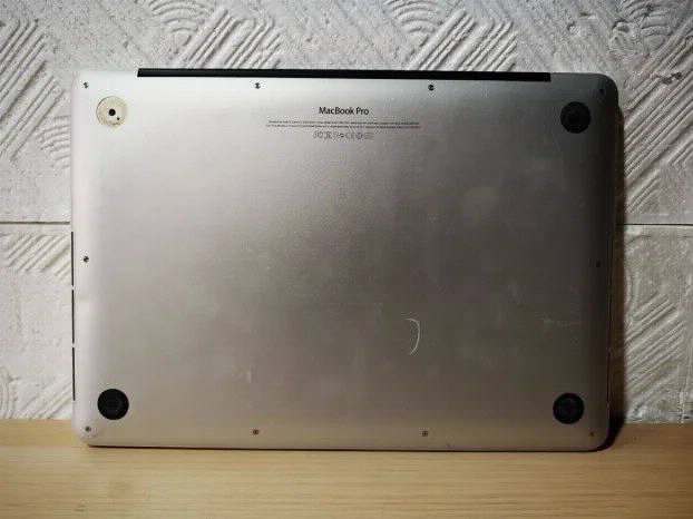 Macbook PRO Retina late 2012 i5 8gb 128ssd 13.3 Monterey