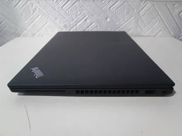 POSLEDNJI MODEL Lenovo T14 i5 12gen 16gb 512 iris XE