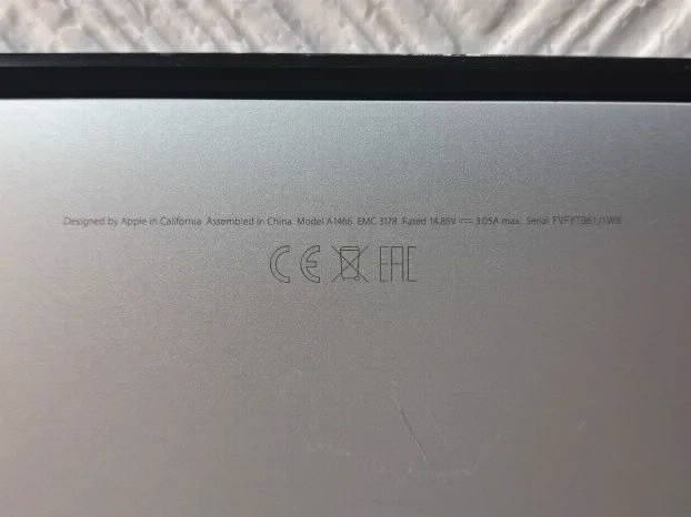 Macbook Air 2017 i5 8gb ram 128ssd 13.3 inch Monterey
