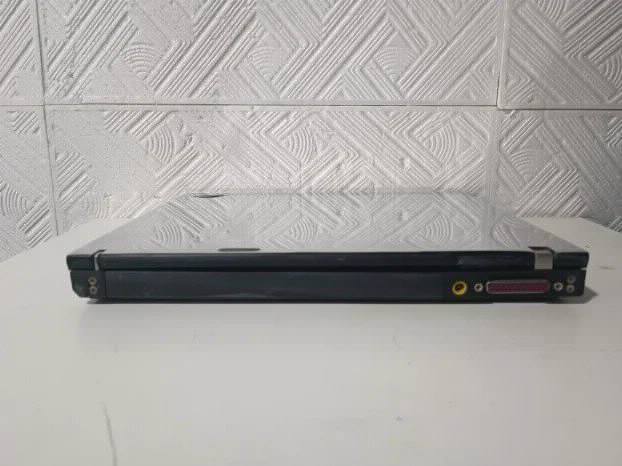 RETRO T42 intel 1gb 20gb com lpt windows xp