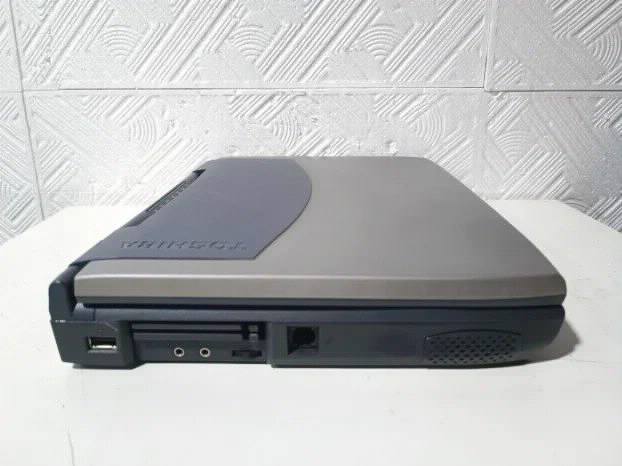 RETRO Toshiba 1670Cds 547mhz 288ram 12inch XP Lpt Com