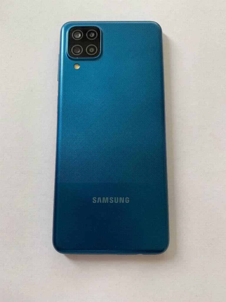 Samsung A12 128gb plavi