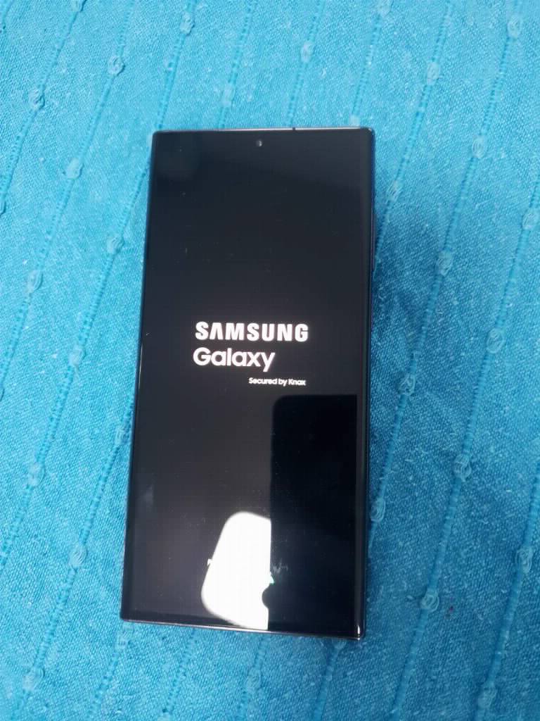 Samsung S22 Ultra, 12/265 GB, crna