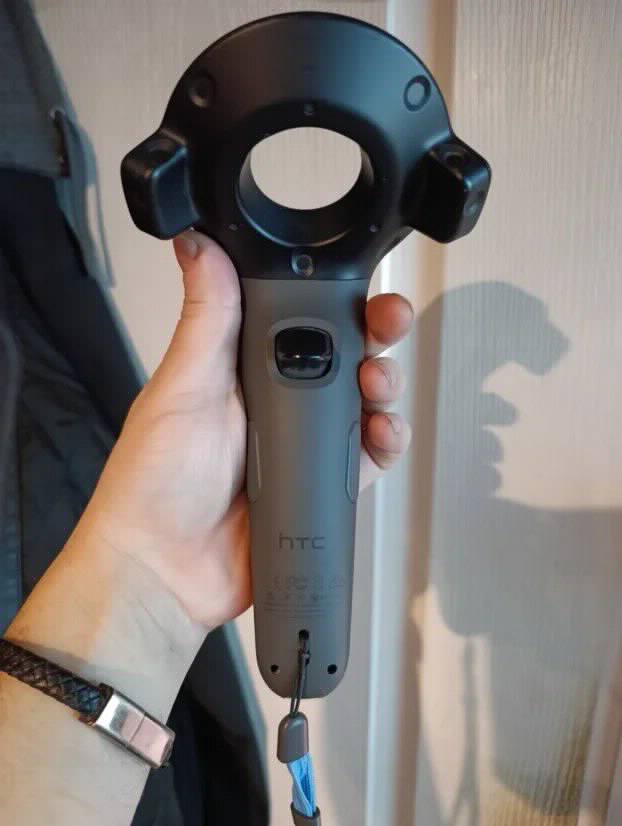 HITNO : HTC Vive VR (Komplet Set) - Kućno korišćen,  odlicno stanje