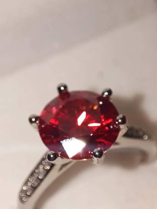 S925 Srebro/Platina - Prsten 3CT/9mm Mojsanit Dijamant  RED