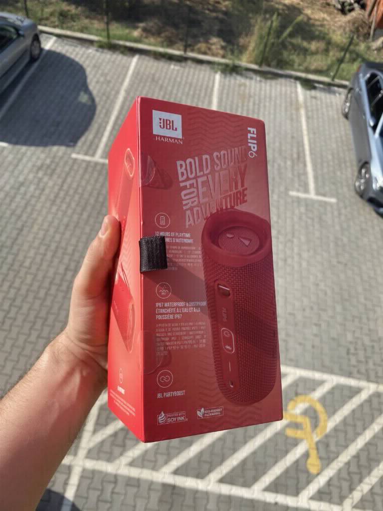 JBL Flip 6 Bluetooth zvučnik
