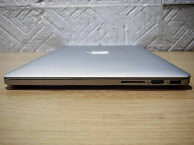 Macbook PRO Retina Early 2015 i5 8gb 256ssd Iris Monterey