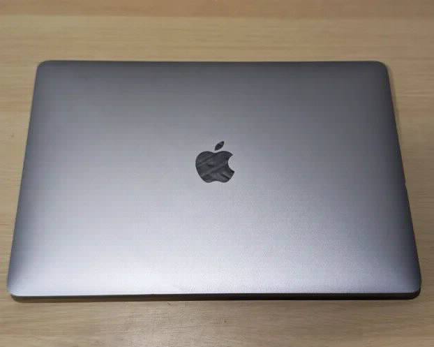 Macbook Pro Retina 2017 i5 8gb 512ssd