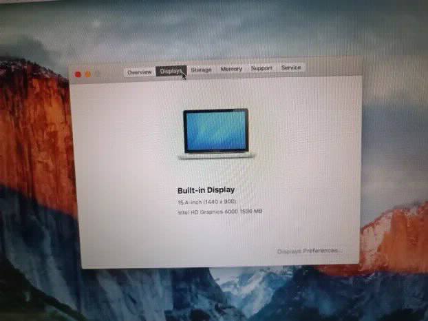 Macbook Pro 15inch i7 4gb 500gb El capitan