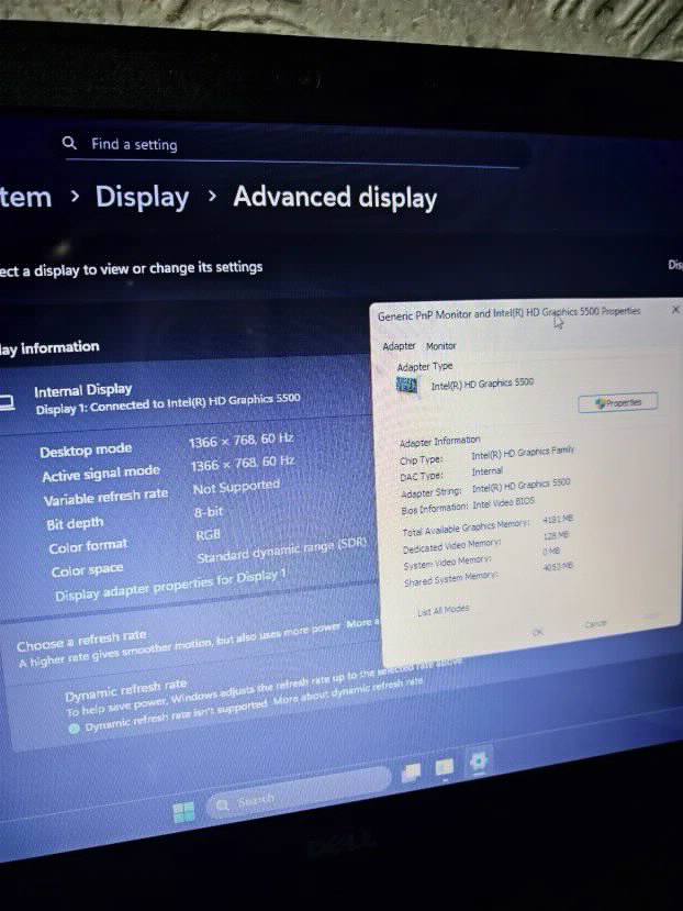 Dell 15 5000 i7 5gen 8gb 256ssd 15.6 2gpu