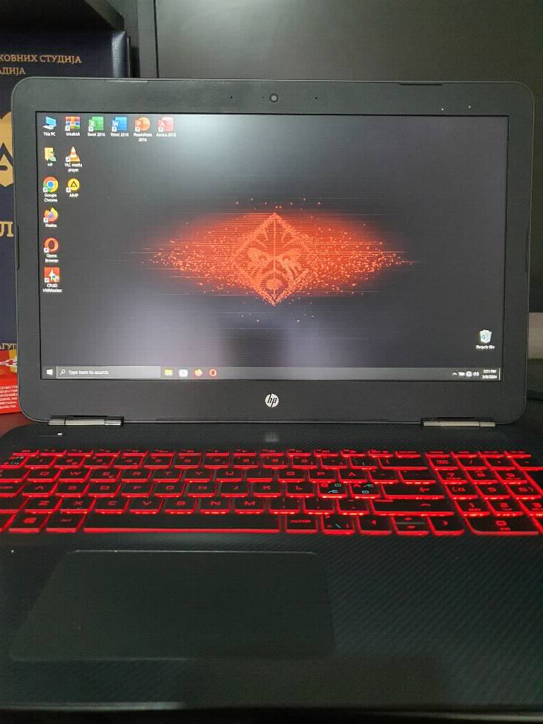 HP Omen Gaming Laptop - i7, 16GB RAM, GTX 1050