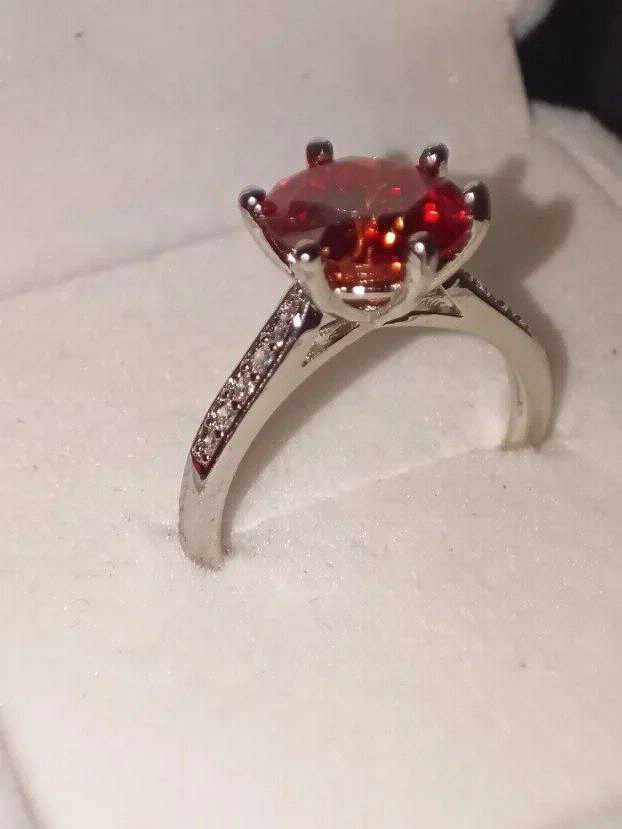 S925 Srebro/Platina - Prsten 3CT/9mm Mojsanit Dijamant  RED