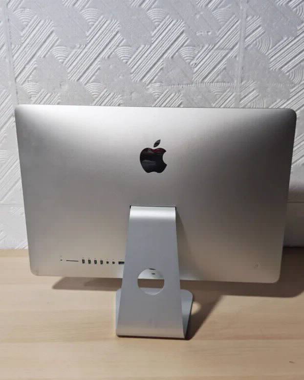 imac 21.5 Late 2013 i5 8gb 1Tb iris gpu Monterey