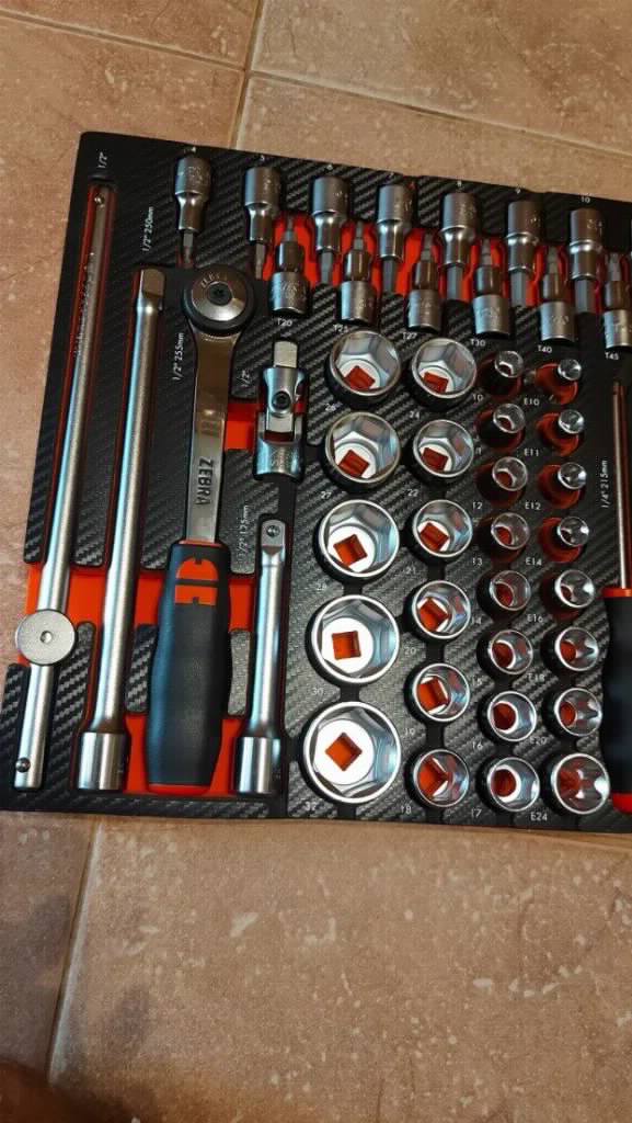 Wurth Set ZEBRA 1/2+1/4 gedore nasadnika dve račne 108 NOVO