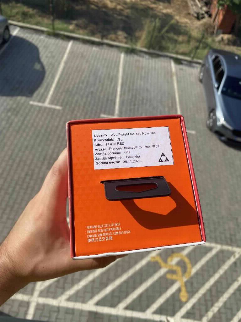 JBL Flip 6 Bluetooth zvučnik