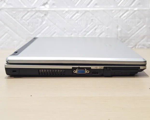 RETRO Toshiba Tecra Win Xp Lpt port Wifi