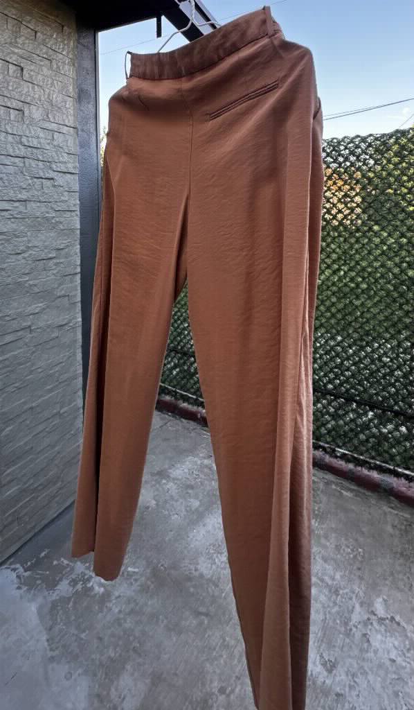 Zara pantalone dubok struk široke nogavice