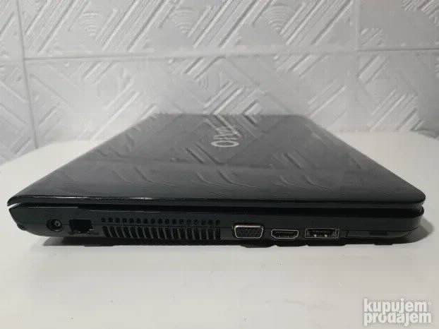 Sony Vaio 14 inch i3 4gb 500gb