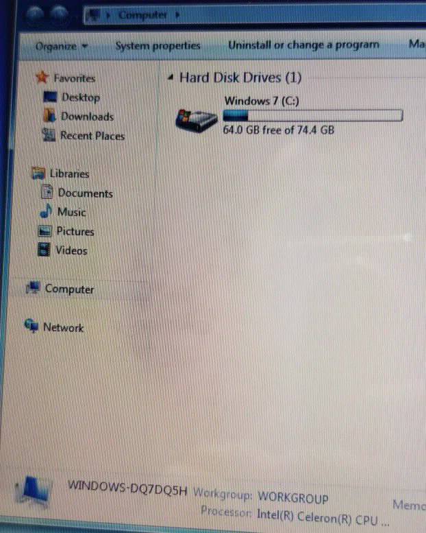 Acer Celeron 2gb 80gb 15.4 wifi