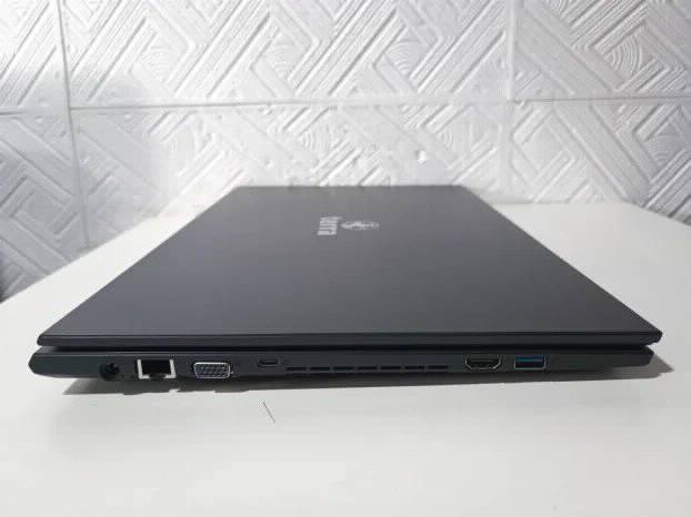 Terra i5 12gen 16gb 512ssd 17.3 Full HD iris XE
