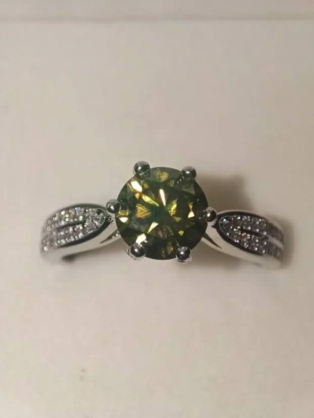 S925 Srebro/Platina - Prsten 1CT/6,5mm Mojsanit Dijamant