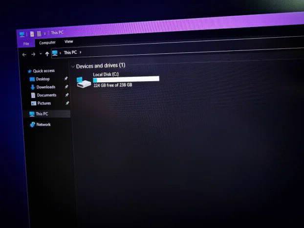 AKCIJA Gigabyte Brix Nuc . Intel 4gb 256ssd wifi Windows 10