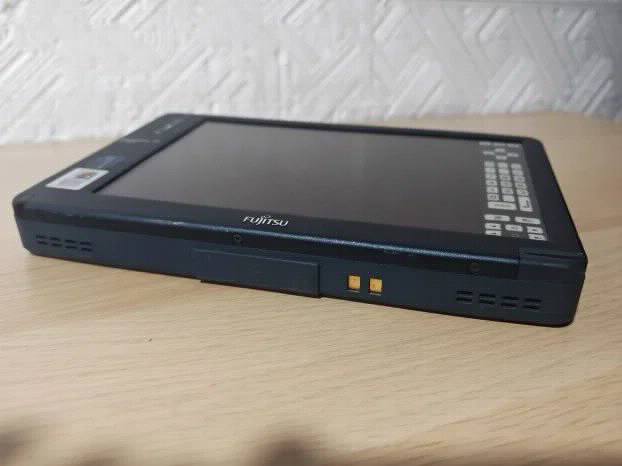 RETRO RETKO Fujitsu Stylistic LT C-500 Win98
