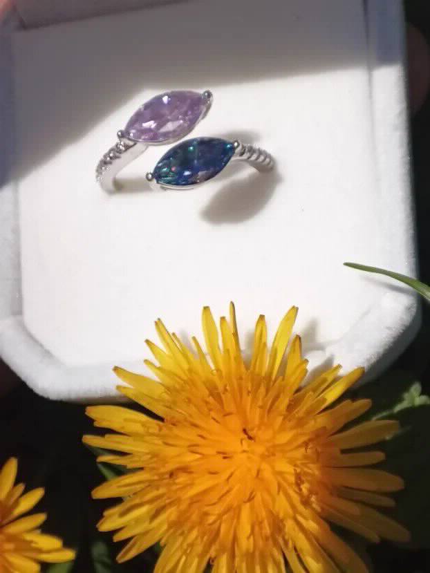 Deluxe S925 Prsten s dva Marquise Mojsanit Dijamanta 2x1CT