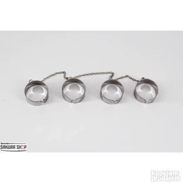Chained Rings V02 (B917)