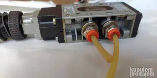 UNIVER AC-7010 Pneumatski ventil
