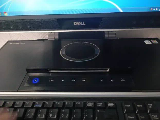 RETKOST Dell Xps M2010 intel T7200 4gb 256ssd 500gb 20inch