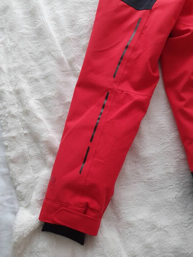 Muska ski jakna M Mckinley i ski pantalone Ellesse