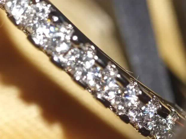 Deluxe S925 Prsten okviren Mojsanit Dijamantima 1,5mm