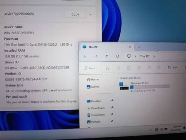 POSLEDNJI MODEL Lenovo T14 i5 12gen 16gb 512 iris XE