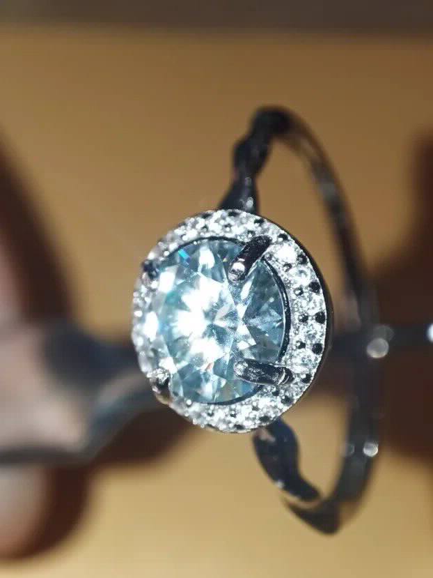 S925 Srebro/Platina - Prsten 1CT/6,5mm Mojsanit Dijamant