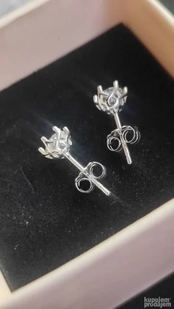 S925 mindjuse Mojsanit Dijamanti 0,5CT - 5mm X 2