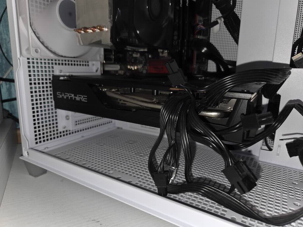 Sapphire Pulse Radeon 5700 XT