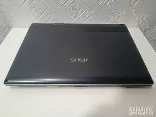 Asus T4300 3gb 160gb 15.4 Ati radeon