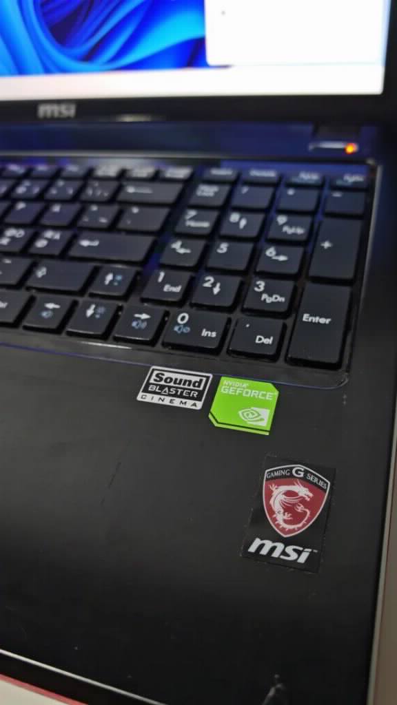Msi laptop Gamer i7 4gen 8gb Nvidia Full HD 128ssd